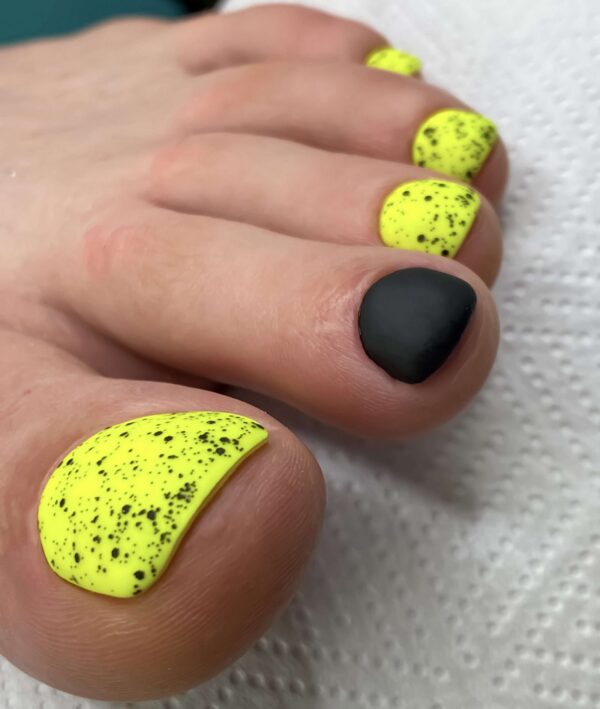 Pedicura FEMENINA + MASCULINA